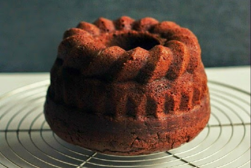Chocolate bundt cake - Step 2 - Immagine 2
