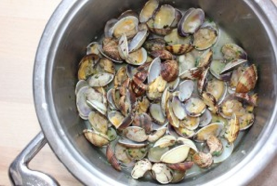 Gnocchi alle cozze vongole e pomodorini - Step 2 - Immagine 1