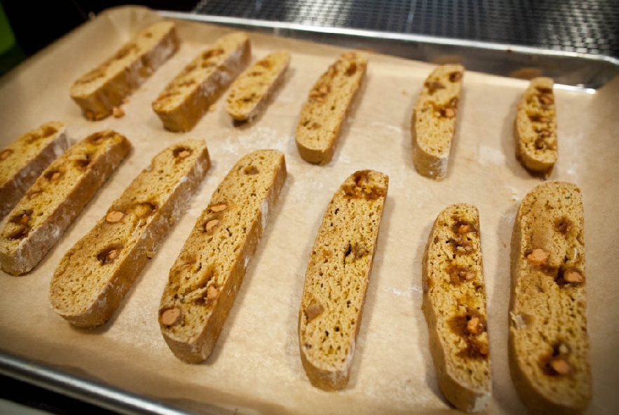 Cantucci di zucca al cioccolato - Step 4 - Immagine 1