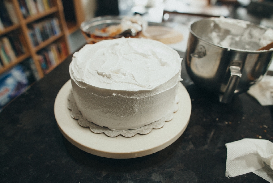 Torta con ganache al cioccolato e meringa - Step 8 - Immagine 2