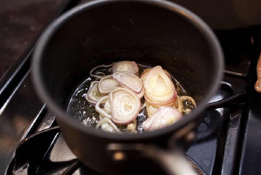 Zuppa di zucca con scalogni croccanti - Step 1 - Immagine 1