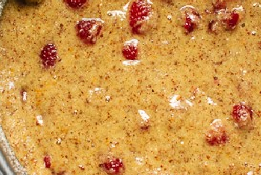 Torta di mandorle e miele con i lamponi - Step 3 - Immagine 4