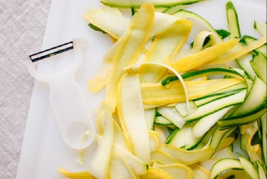 Insalata di zucchine con vinaigrette di limone - Step 1 - Immagine 1