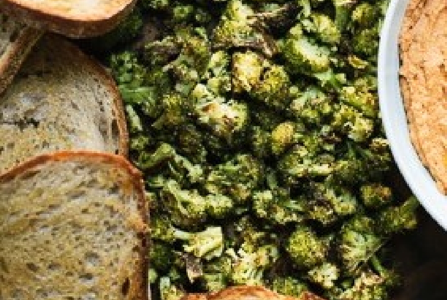 Bruschette con hummus e broccoli arrostiti - Step 6 - Immagine 1