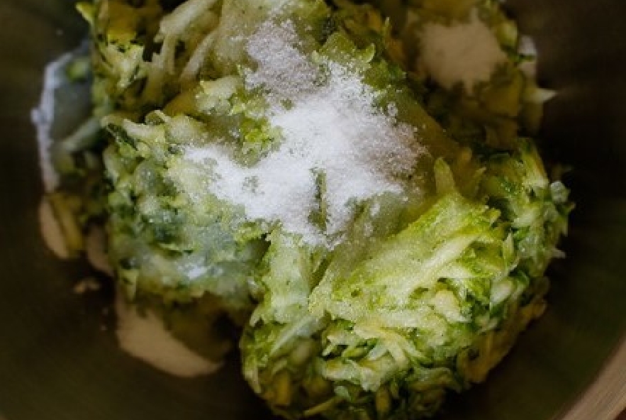 Pane alle zucchine con panna acida - Step 2 - Immagine 1