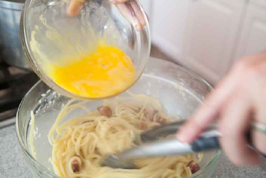 Spaghetti alla carbonara - Step 4 - Immagine 1