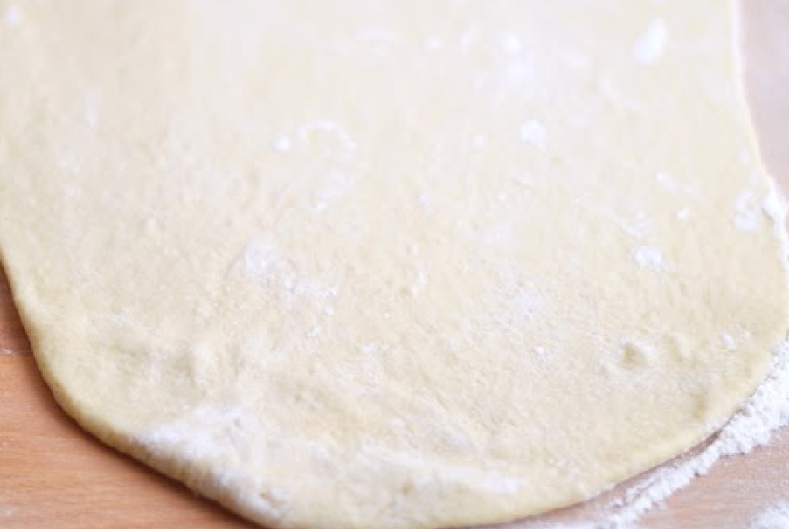 Treccia di pan brioche al pesto e parmigiano - Step 3 - Immagine 1