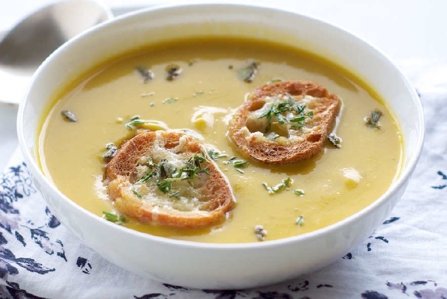 Ricetta Vellutata Di Verdure Con Crostini Alle Erbe Manjoo