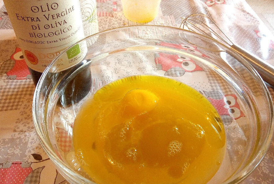 Muffin arancia e mandorle all'olio extravergine - Step 3 - Immagine 1