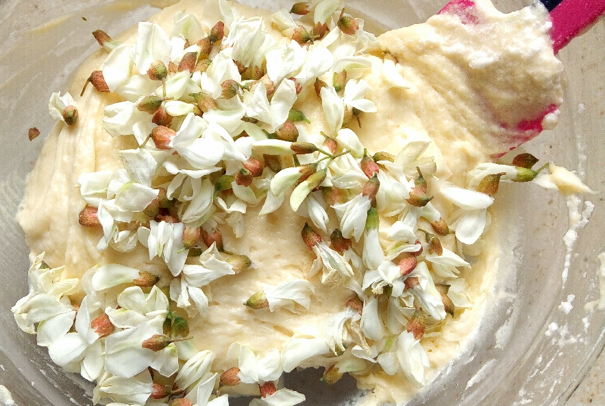 Torta con cioccolato bianco e fiori d'acacia - Step 3 - Immagine 2