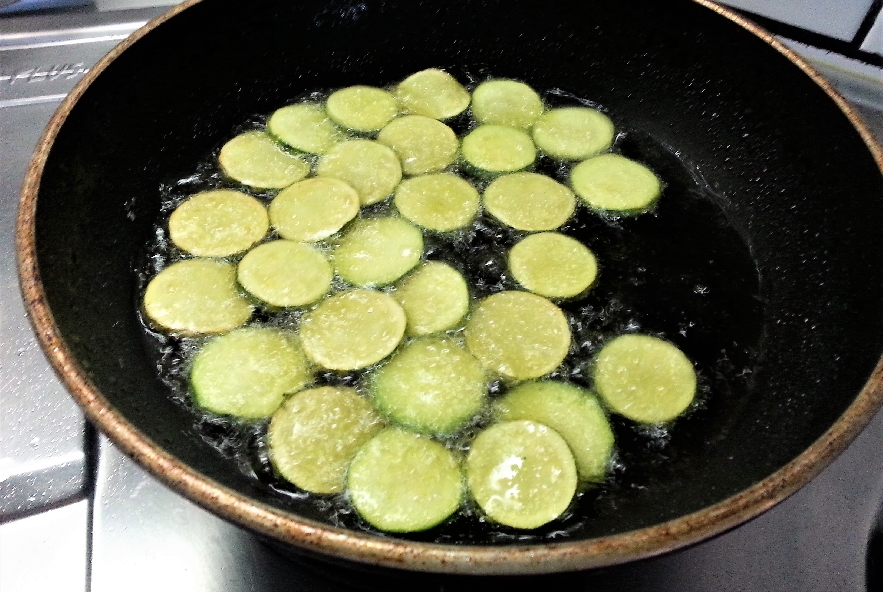 Sformatino zucchine, ricotta e guanciale - Step 2 - Immagine 2