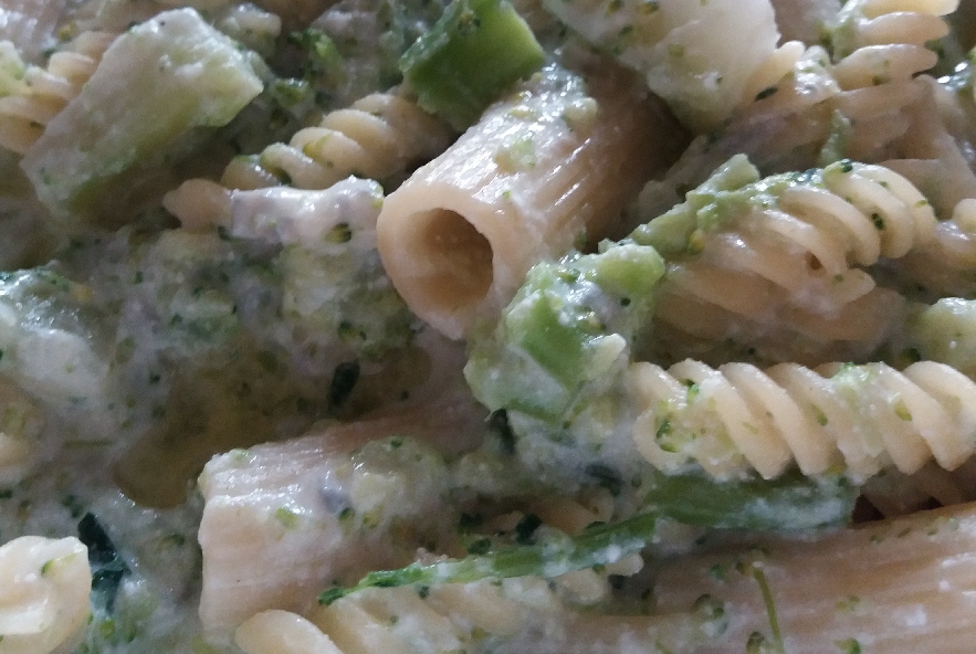 Pasta al forno con broccoli e gorgonzola - Step 3 - Immagine 1