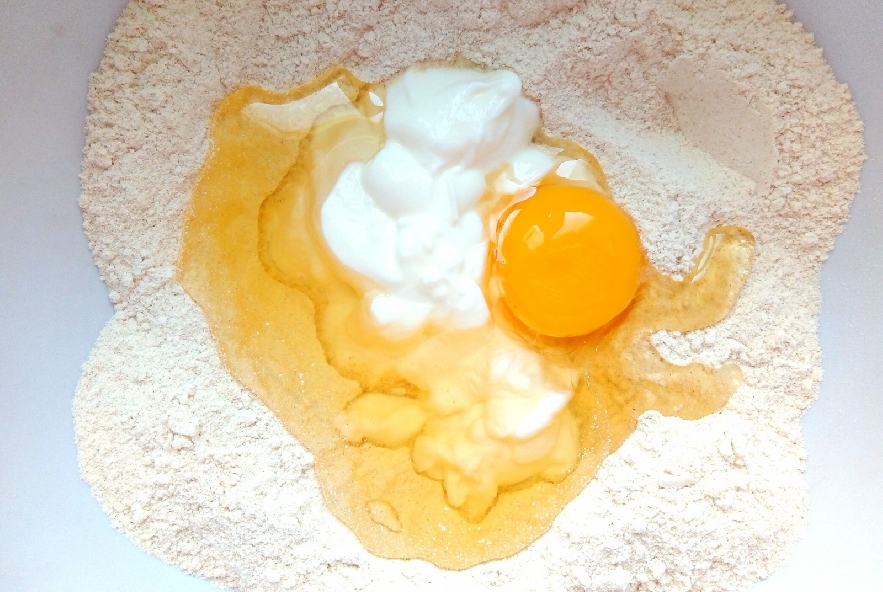 Ciambelline allo yogurt e miele - Step 1 - Immagine 1