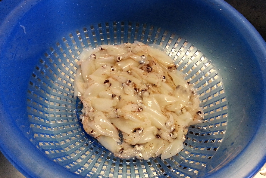 Fritturina di calamaretti - Step 1 - Immagine 3