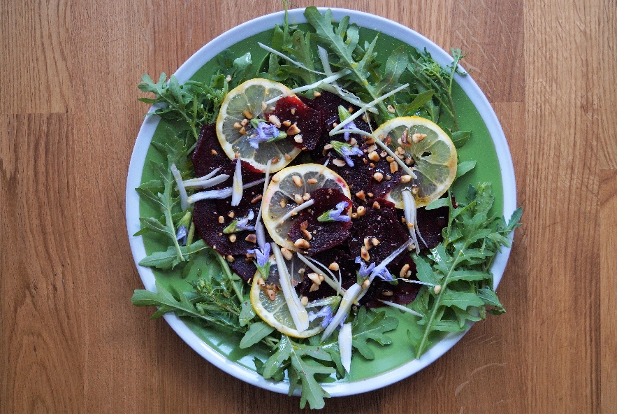 Carpaccio di barbabietola rossa e fiori di salvia - Step 5 - Immagine 1