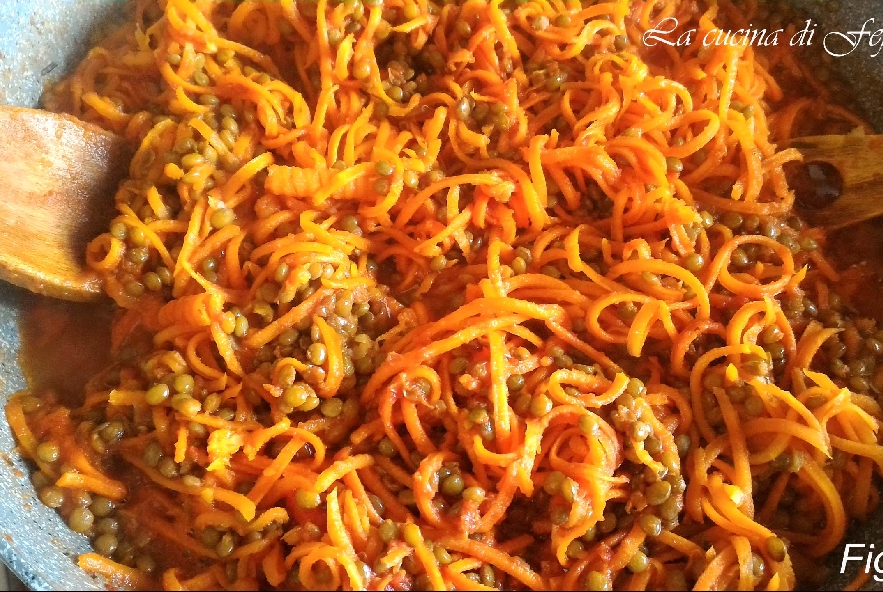 Spaghetti di carote con lenticchie e zenzero - Step 6 - Immagine 1