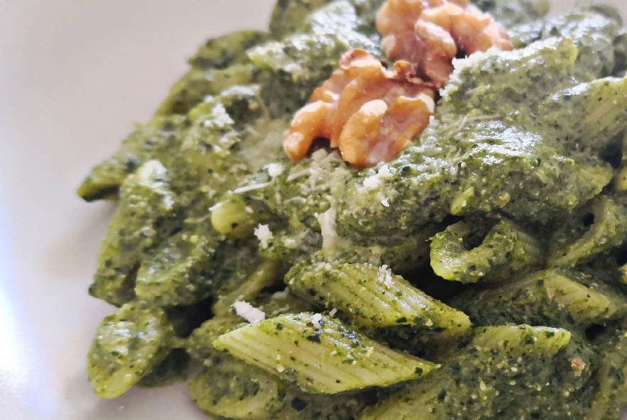 Pasta al pesto di cavolo nero e noci - Step 6 - Immagine 1