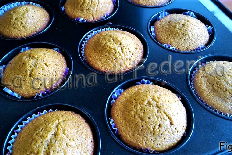 Cupcakes delicati al limone - Step 3 - Immagine 1