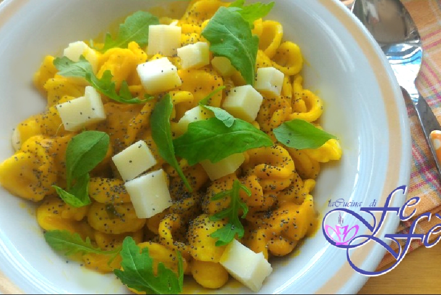 Orecchiette in crema di zucca con rucola e tuma - Step 2 - Immagine 1