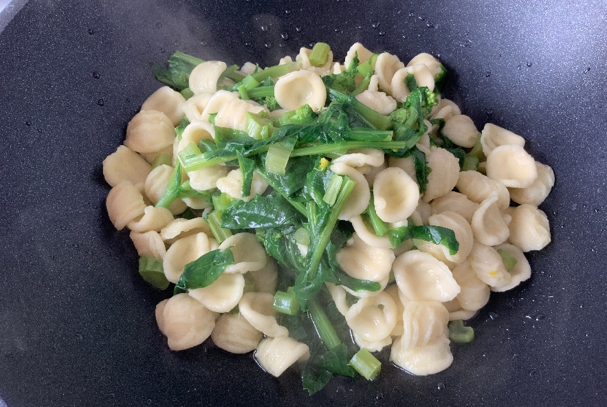 Orecchiette alle cime di rapa - Step 4 - Immagine 1