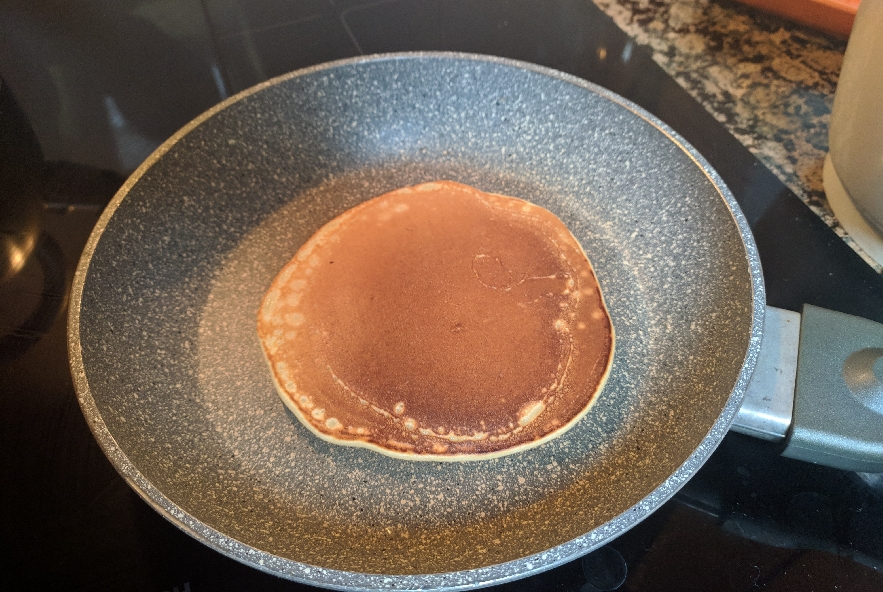 Pancake alla banana senza lievito e coulis di kiwi - Step 3 - Immagine 3