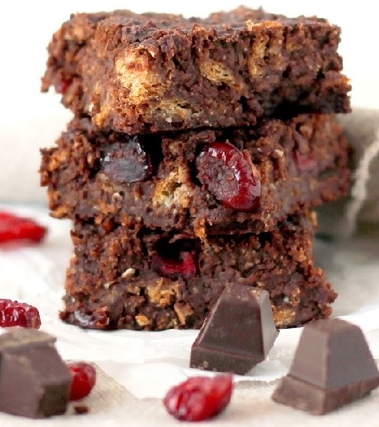 Torta di pane con cioccolato, ricotta e mirtilli