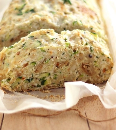 Polpettone di pollo, pane e zucchine