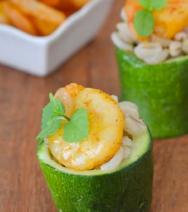 Zucchine con grano e gamberetti