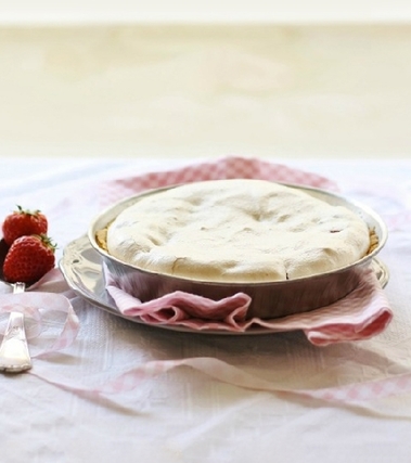 Crostata meringata alle fragole