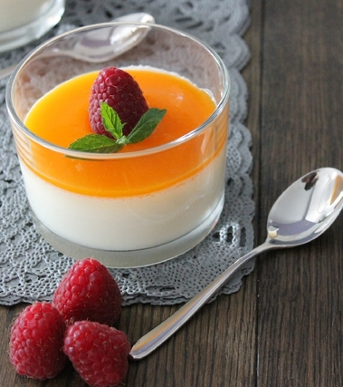 Panna cotta al cioccolato bianco