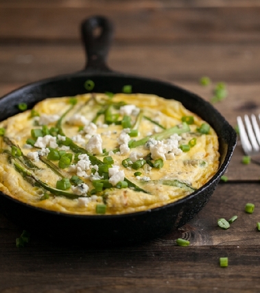 Frittata con asparagi e gorgonzola