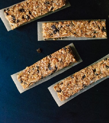 Croccantini di granola al miele e cioccolato