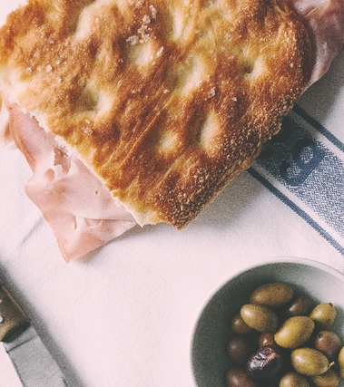 Focaccia morbida con lievito madre