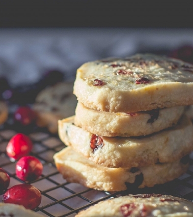 Biscotti di pasta frolla ai mirtilli