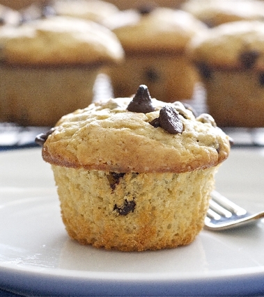 Muffin allo yogurt con gocce di cioccolato