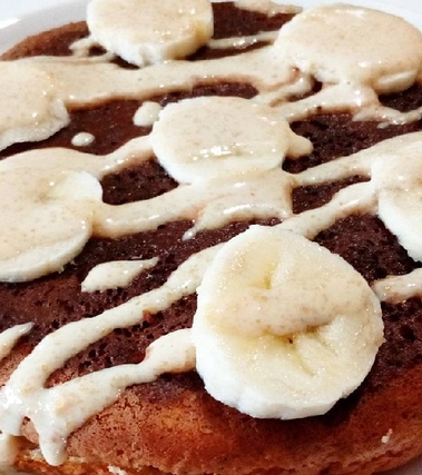 Banana pancake e mix di noci