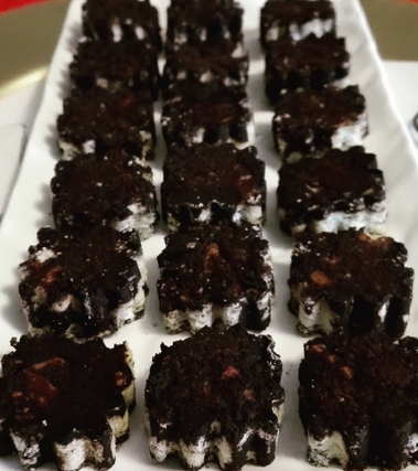 Mini quadretti di salame al cioccolato