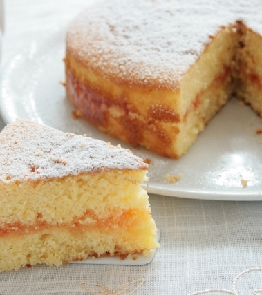 Torta soffice con cuore d'arancia