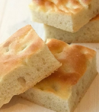 Focaccia allo yogurt