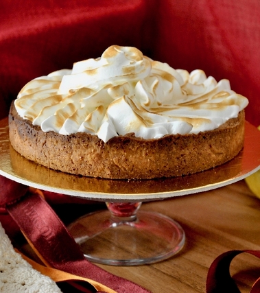 Crostata meringata agli agrumi e cardamomo