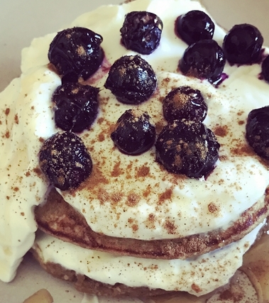 Pancake facilissimo alla banana e fiocchi di avena