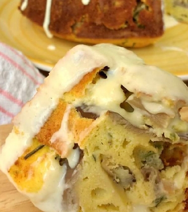 Ciambella ai funghi con besciamella al parmigiano