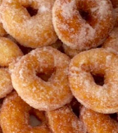 Ciambelle dolci di patate fritte