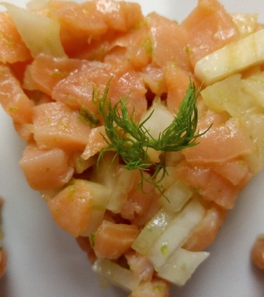 Tartare di salmone affumicato, finocchi e lime