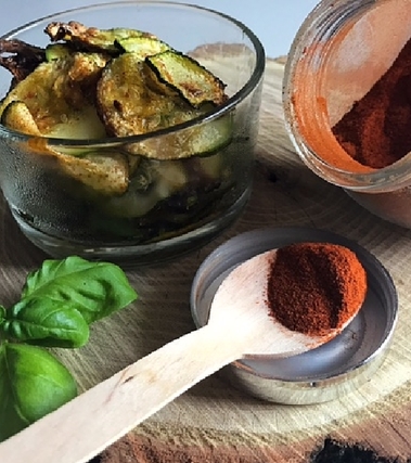 Chips di zucchine alla paprika