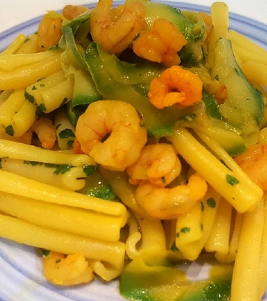Casarecce con zucchine gamberetti e zafferano