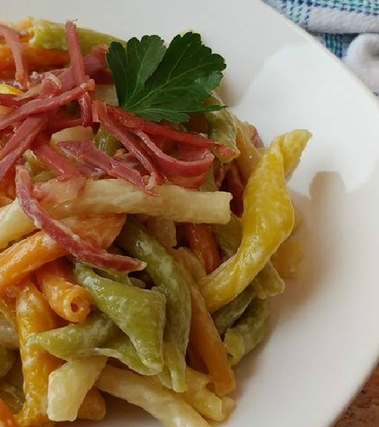 Caserecce campagnole con pera e prosciutto crudo