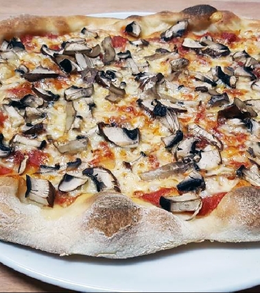 Saturday pizza gluten free