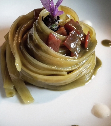 Linguine crema di asparagi e speck