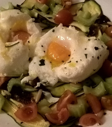 Nuvola di uova con verdure